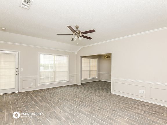 3rd image of 505 NW 18th St