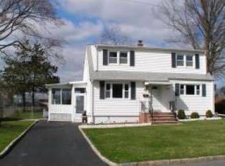 77 Wayne Blvd, Madison, NJ 07940