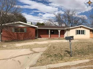 1504 W Thomas St, Carlsbad, NM 88220