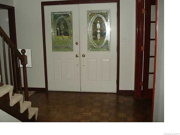 2nd image of 139 Chapel Woods
