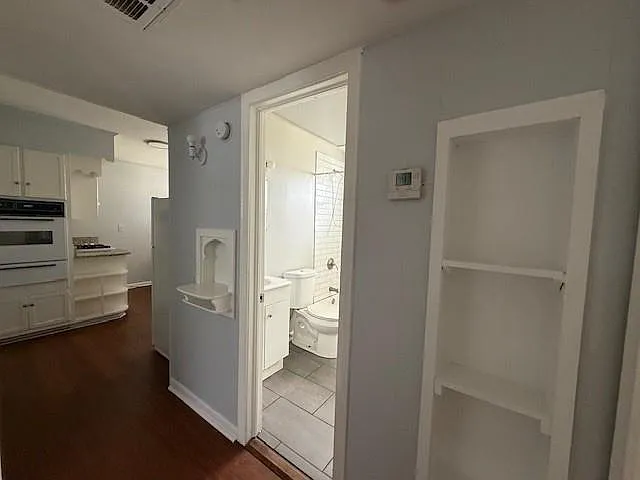 4314 Karen Ave — Photo 11