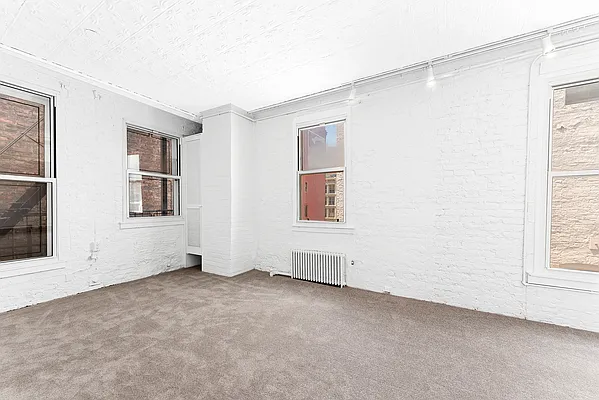 Rented by Corcoran | media 6