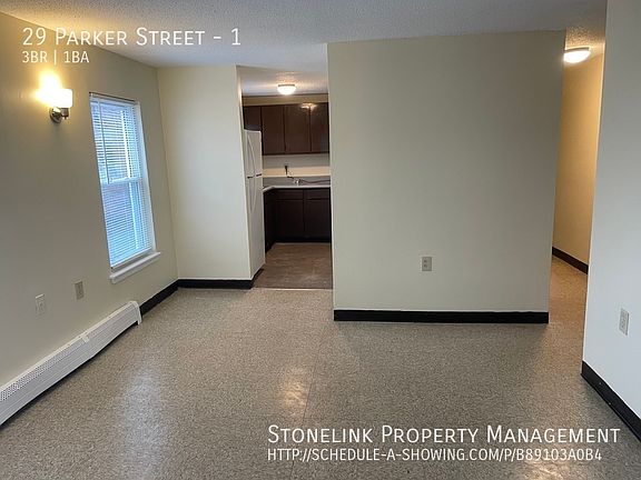 4th image of 29 Parker St Floor 1