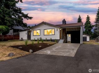 15633 47th Ave S, Seattle, WA 98188