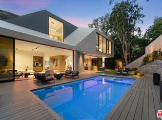 1508 Roscomare Rd, Los Angeles, CA 90077