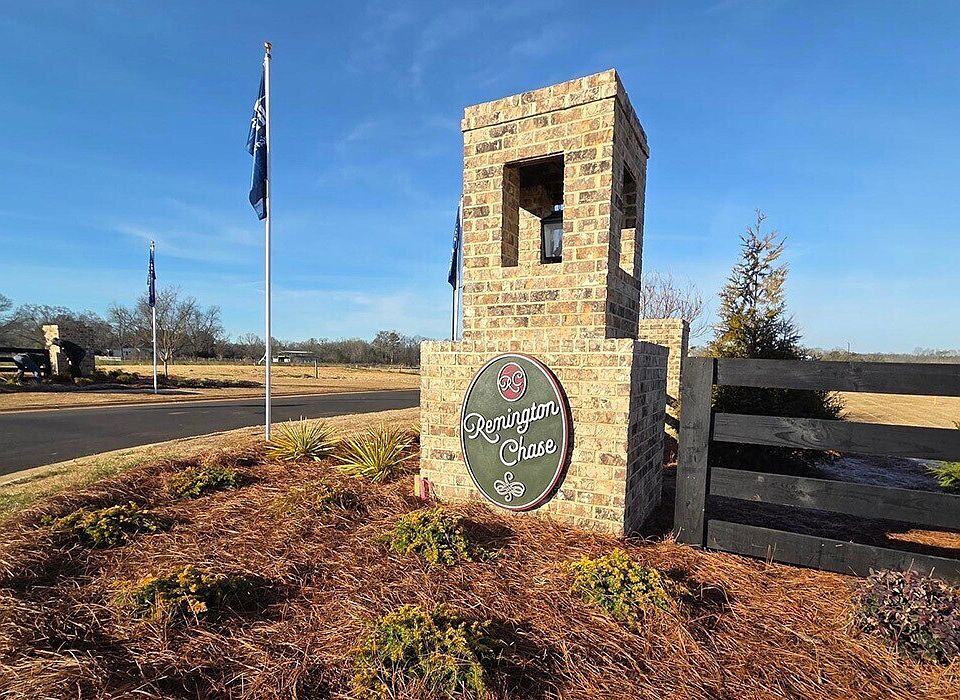 2nd image of 81B Lavendar Ln