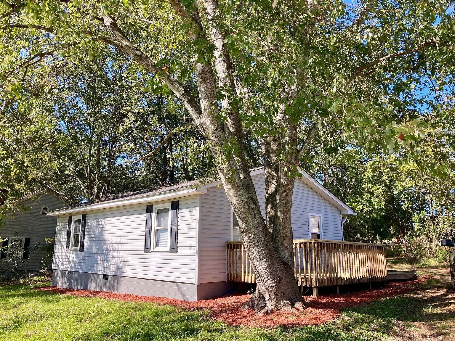 2 bed, 995 sqft, $1,045 — Photo 4