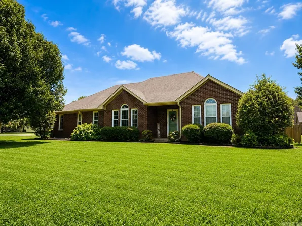 120 Esther Cir, Trumann, AR 72472