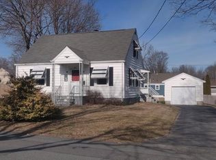 80 Hemlock St, Somerset, MA 02726