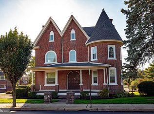 14 N Market St, Hatfield, PA 19440