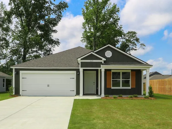 220 Pine Ridge Dr, Odenville, AL 35120