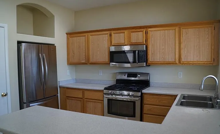 7216 Ophelia Ct — Photo 13
