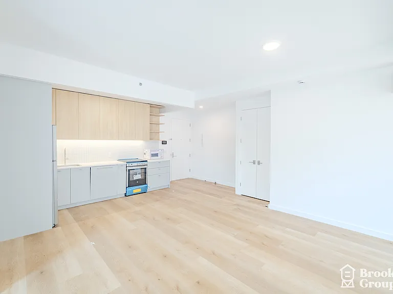 1889 Atlantic Ave #2A — Photo 4