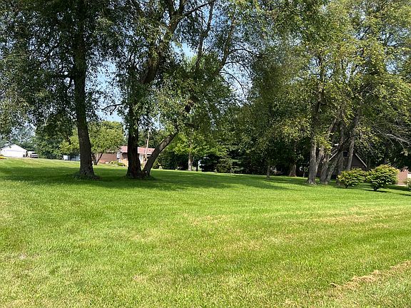 5th image of 117 Wyandotte Dr