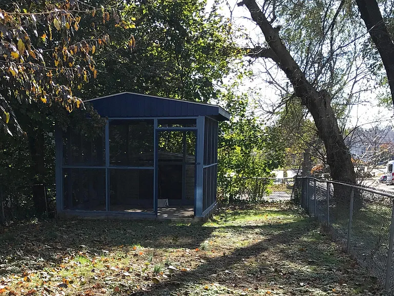 215 Summit Ave #A — Photo 3