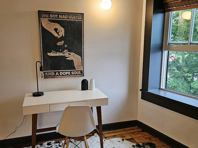 172 River St #401 — Photo 8