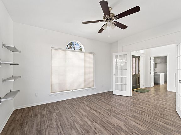 5th image of 3206 Shadywind Dr