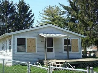 1st image of 9300 Railroad St