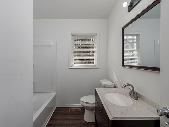 4th image of 4313 Virginia Dr