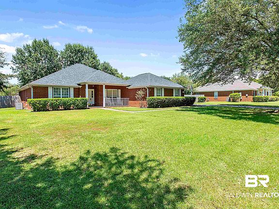 2nd image of 204 Manor Blvd