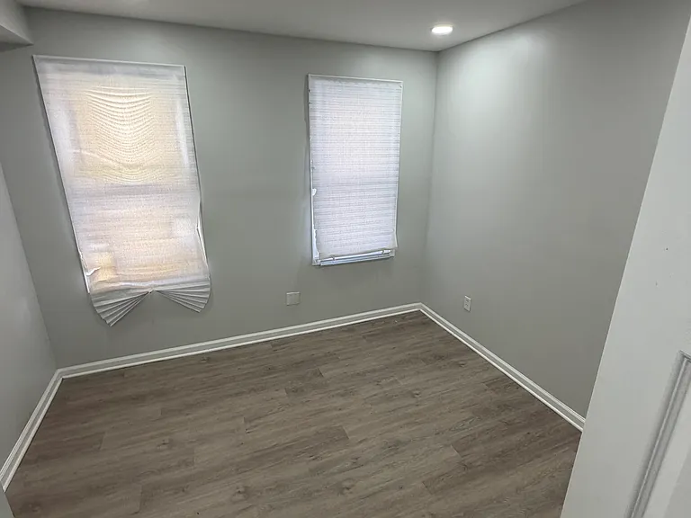323 S Lehigh St — Photo 5