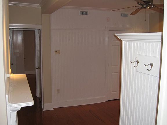 4th image of 502 W Clay St #3