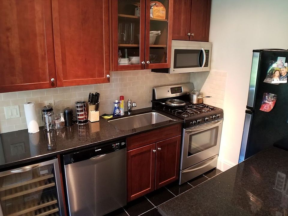 1st image of 1149 Delaware Ave #73