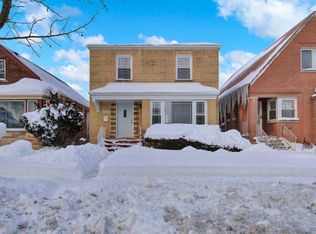 10324 S Rhodes Ave, Chicago, IL 60628