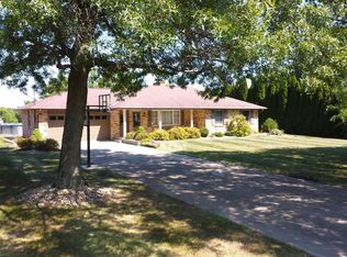 1195 Piper Rd, Mansfield, OH 44905