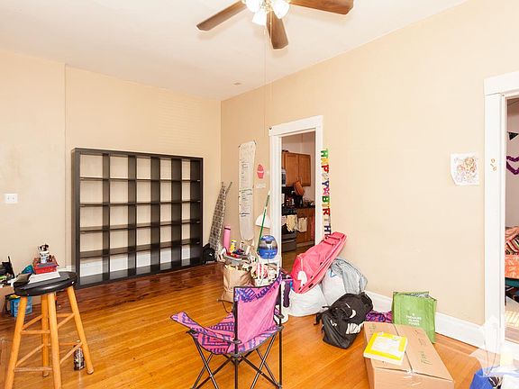 5th image of 1535 W Leland Ave #1