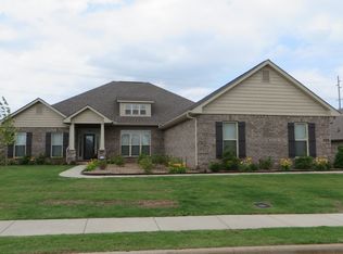 128 Harbor Glen Dr SW, Madison, AL 35756