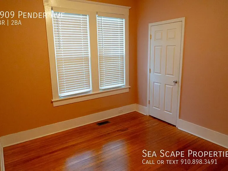 1909 Pender Ave — Photo 30