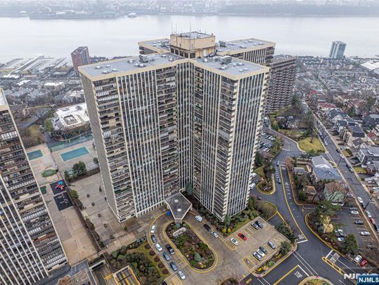 200 Winston Dr APT 1920, Cliffside Park, NJ 07010