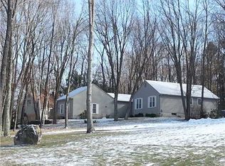 140 Eastbury Hill Rd, Glastonbury, CT 06033