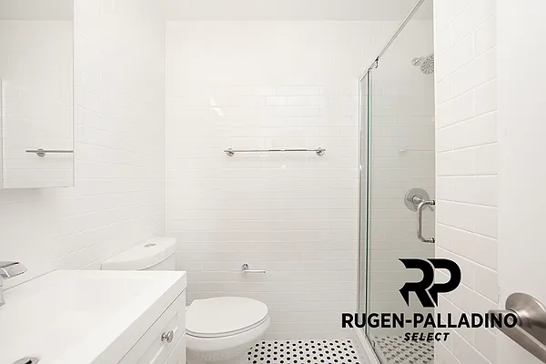 Rented by R New York | media 13