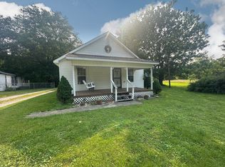 130 Post Oak Ave, Camden, TN 38320
