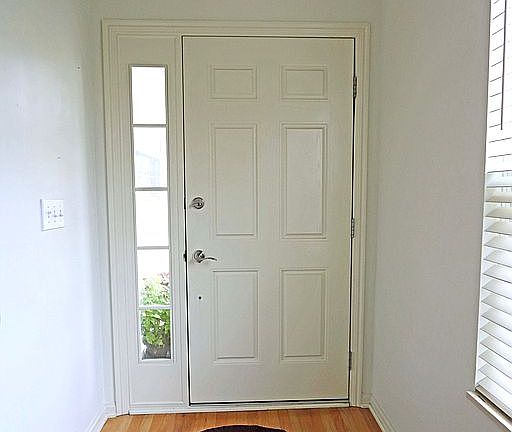 Entryway w hall closet