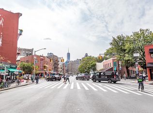 77 Christopher St, New York, NY 10014