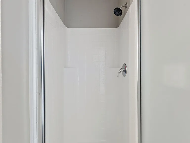 Aspen Creek Apartments — Photo 37