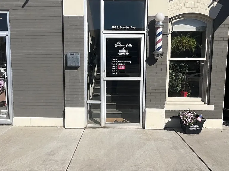 103 S Boulder Ave #A — Photo 2