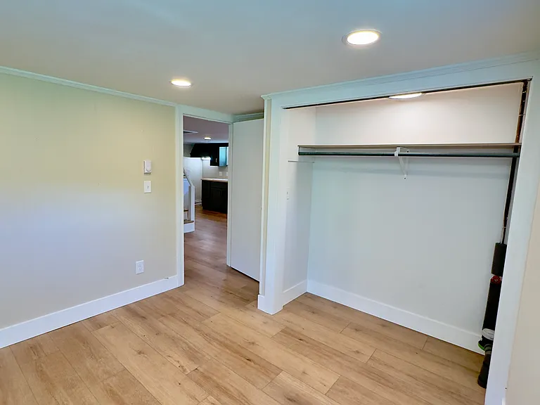 10 1/2 Old Orchard Rd #B — Photo 11