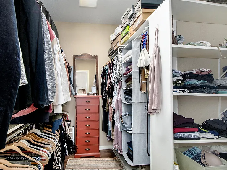 728 Bering Dr #K — Photo 13