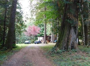 1371 Chapman Rd, Castle Rock, WA 98611