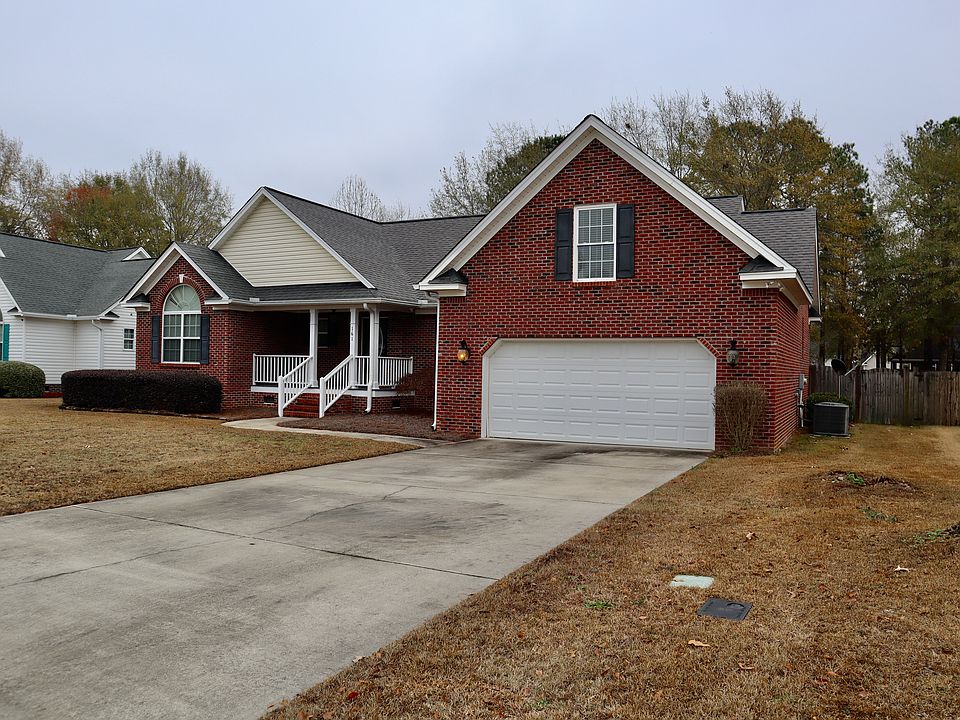 1st image of 161 Southern Oak Dr