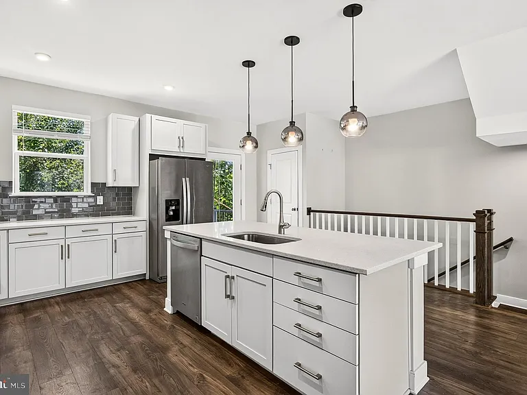 1013 S Taylor Ct — Photo 19