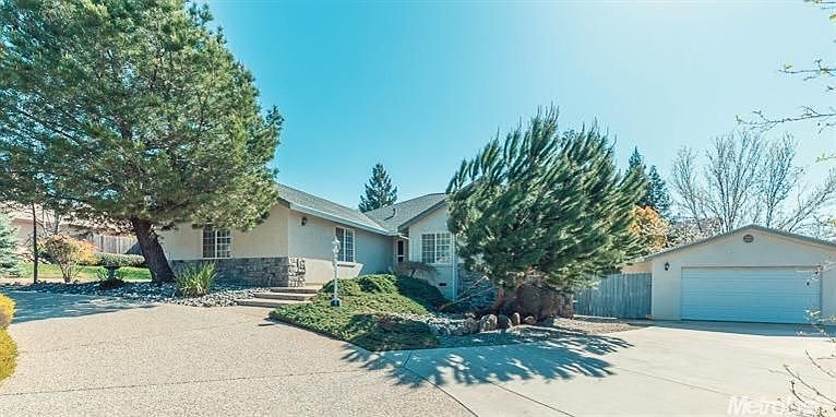 1st image of 1809 Arroyo Dr