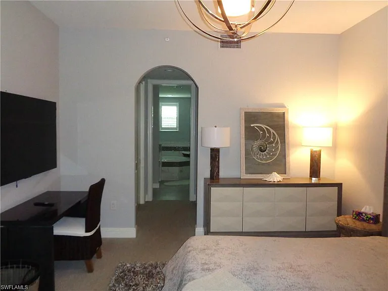 575 El Camino Real #6 — Photo 20