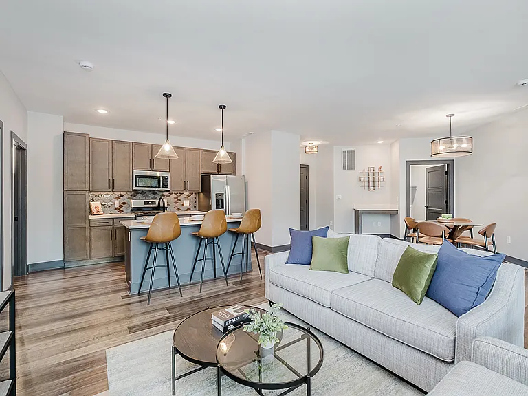 Overture at Proscenium Apartments — Photo 6