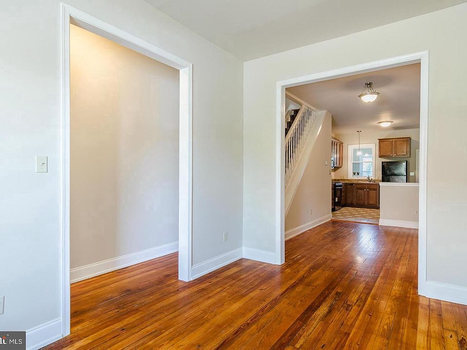 1st image of 2219 W Baltimore St