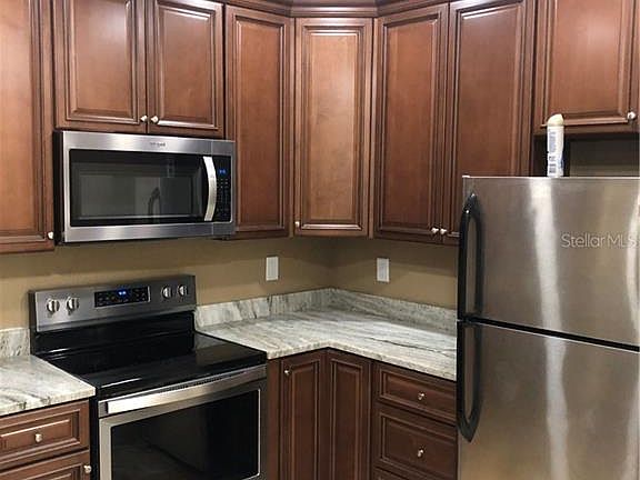 2nd image of 204 E South St Unit 6062